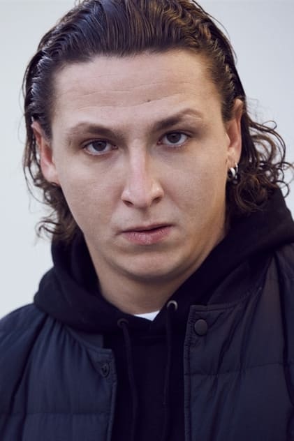 Подборка фильмов с Alphonse Bourbeillon online на Emblix