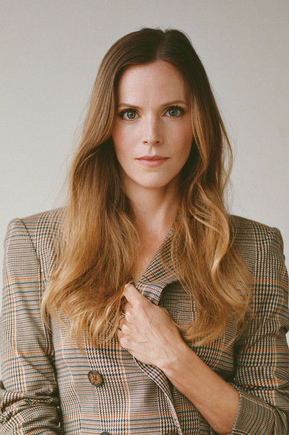 Подборка фильмов с Кэти Роуз Кларк online на Emblix