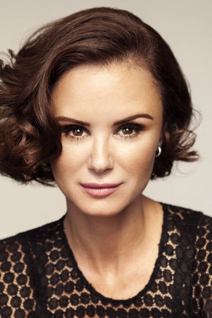 Подборка фильмов с Keegan Connor Tracy online на Emblix