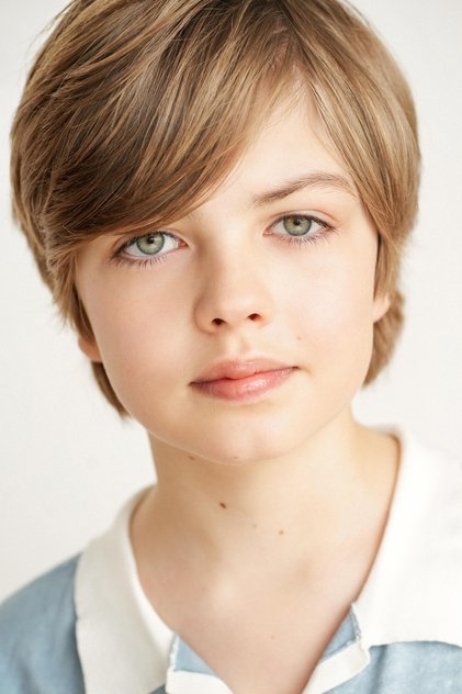 Подборка фильмов с Миккал Карим Фидлер online на Emblix