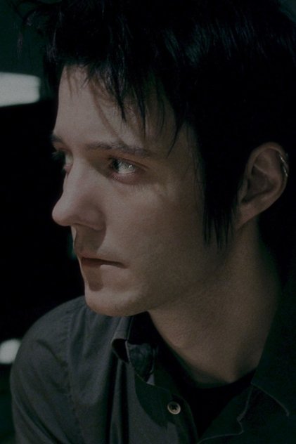Подборка фильмов с Eric Xandra Thirteen online на Emblix