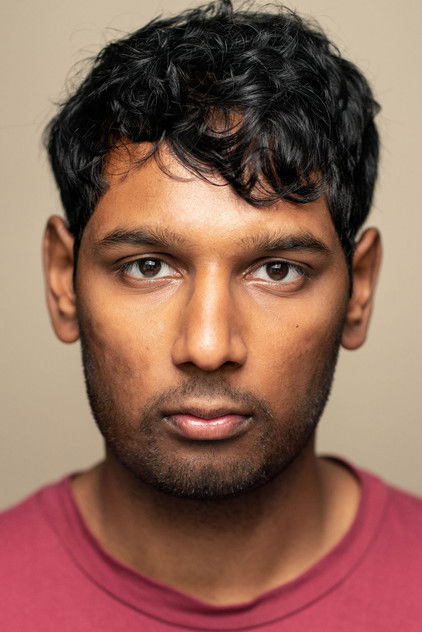 Подборка фильмов с Аарон Гиллеспи online на Emblix