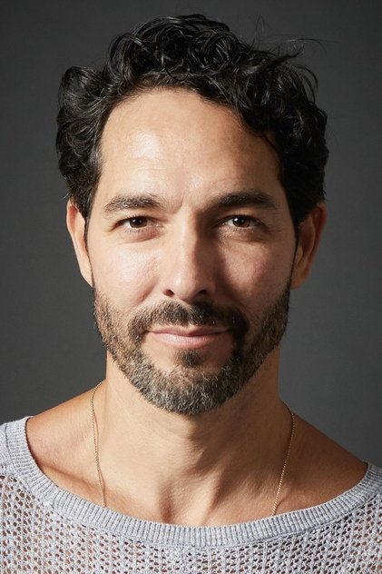 Подборка фильмов с Шейн Даффи online на Emblix