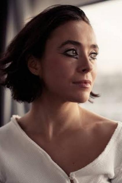 Подборка фильмов с Emma Farnell-Watson online на Emblix