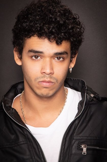 Подборка фильмов с Луис Вегас online на Emblix