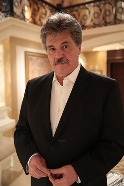 Подборка фильмов с Arturo García Tenorio online на Emblix