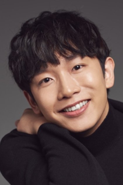 Подборка фильмов с 송호수 online на Emblix