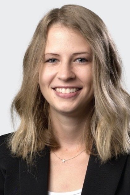 Подборка фильмов с Stephanie Bellgardt online на Emblix