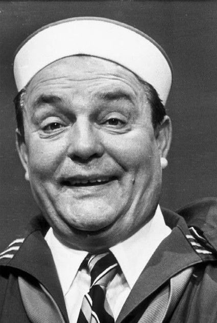 Подборка фильмов с Герард ван Эссен online на Emblix