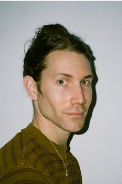 Подборка фильмов с Рич Хардисти online на Emblix