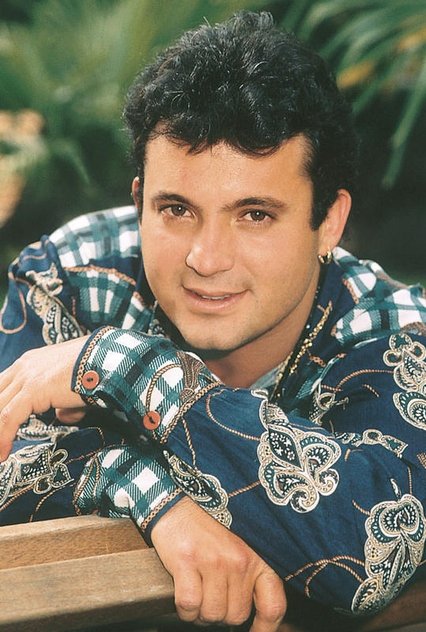 Подборка фильмов с Хенри Сото online на Emblix