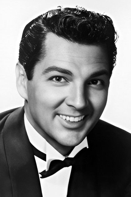 Подборка фильмов с Байрон Палмер online на Emblix