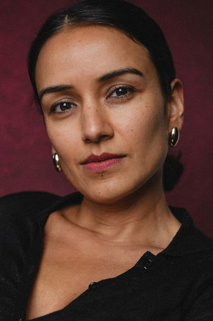 Подборка фильмов с Tanya Saxena online на Emblix