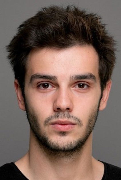 Подборка фильмов с Таха Баран Озбек online на Emblix