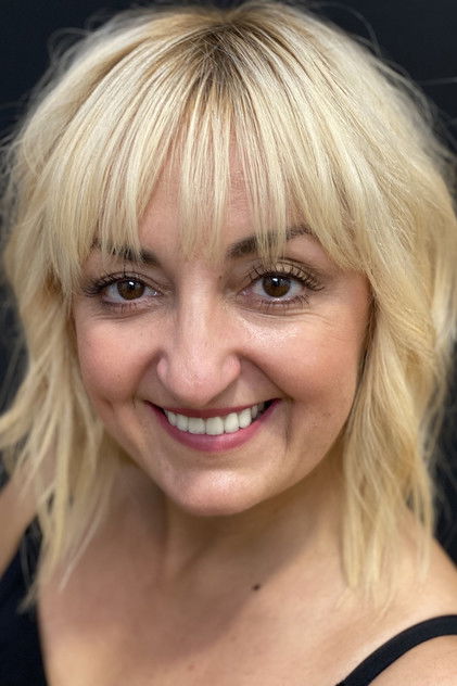 Подборка фильмов с Ампаро Ольтра online на Emblix