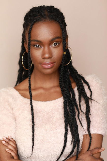 Подборка фильмов с Ниа Сондайя online на Emblix