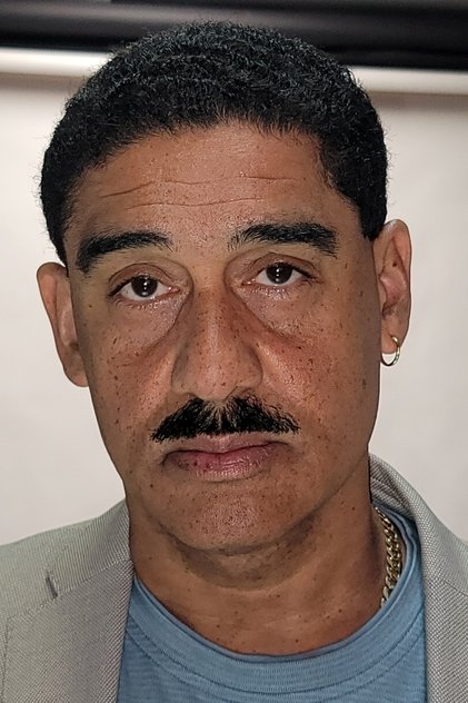 Подборка фильмов с Israel Caraballo Jr. online на Emblix