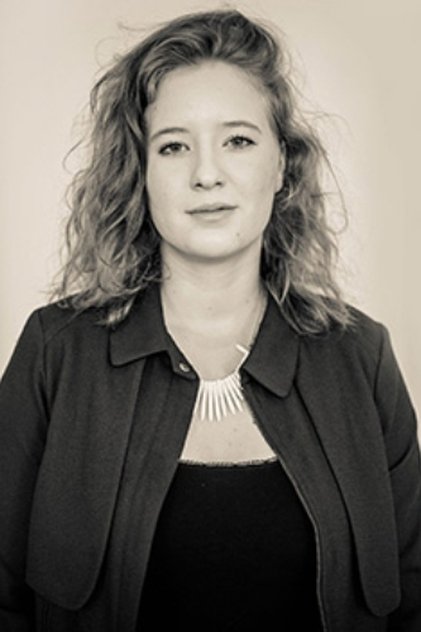 Подборка фильмов с Bettina Csipszer online на Emblix