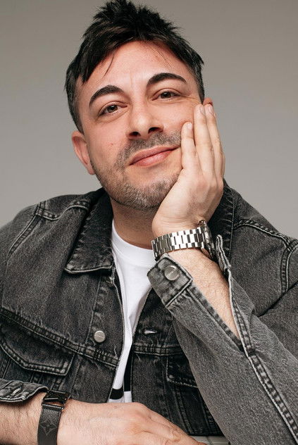 Подборка фильмов с Djan Chelik online на Emblix