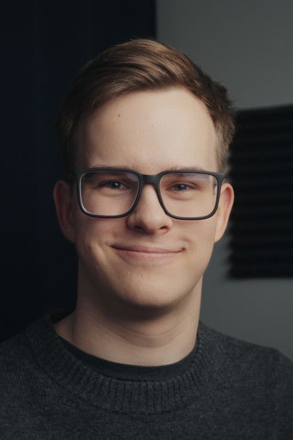 Подборка фильмов с Kaur Hendrikson online на Emblix