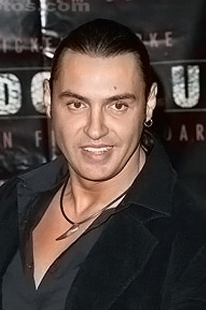 Подборка фильмов с Victor Manuel Resendiz Ruiz online на Emblix