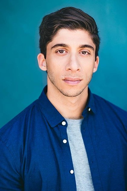 Подборка фильмов с Василиос Филиппакис online на Emblix