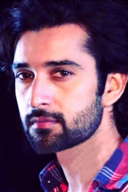 Подборка фильмов с Раджвир Сингх online на Emblix