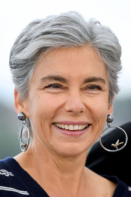 Подборка фильмов с Элизабет Куин online на Emblix