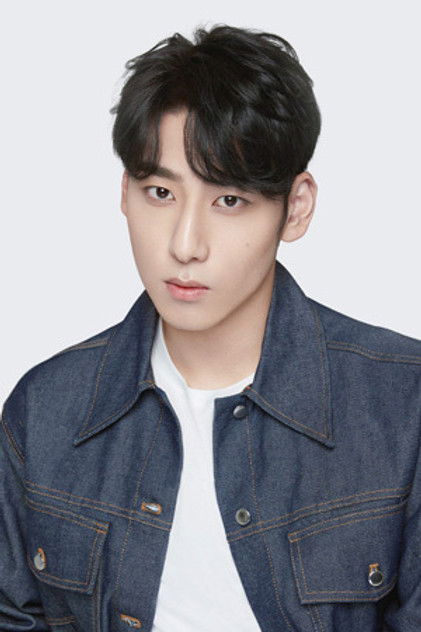 Подборка фильмов с Jiahui Li online на Emblix