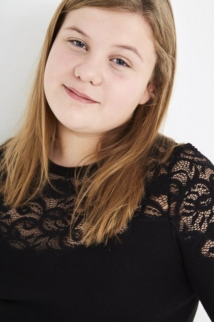 Подборка фильмов с Emma Clay online на Emblix