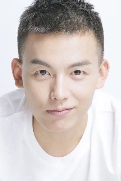 Подборка фильмов с Liu Yang online на Emblix