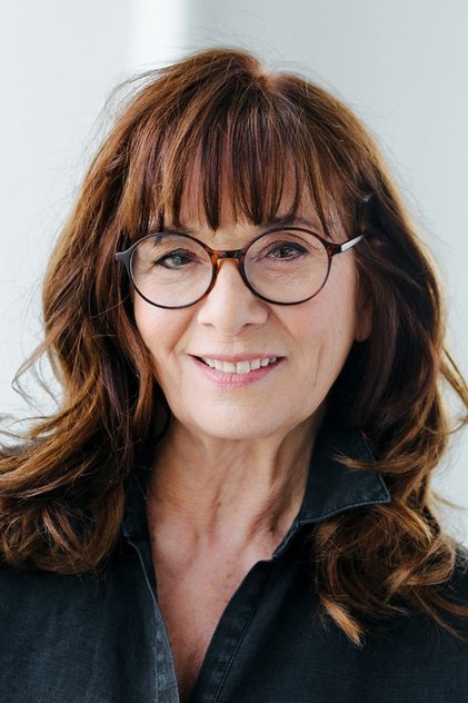 Подборка фильмов с Johanne-Marie Tremblay online на Emblix