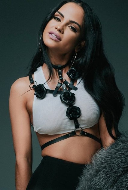 Подборка фильмов с Натти Наташа online на Emblix