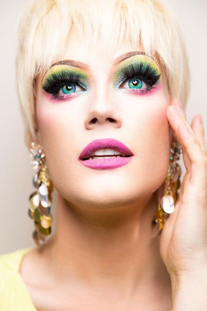 Подборка фильмов с Синтия Кисс online на Emblix