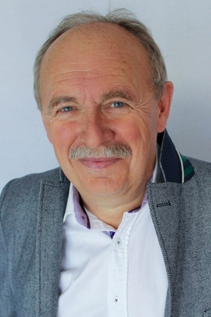 Подборка фильмов с Jean-Pierre Pivolot online на Emblix