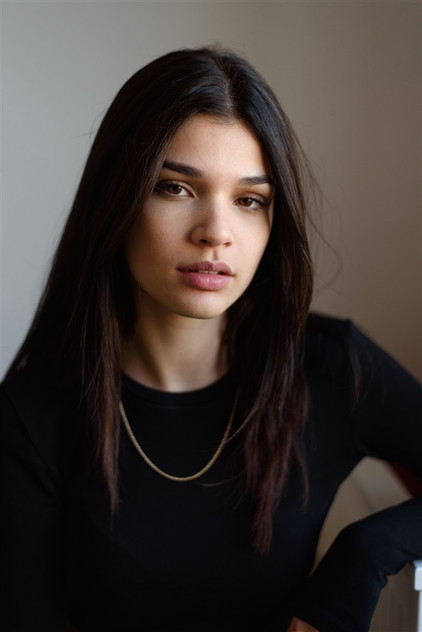 Подборка фильмов с Carla Souary online на Emblix