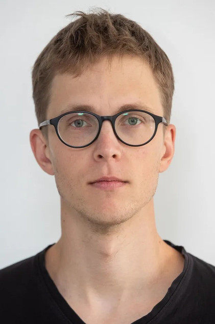 Подборка фильмов с Каур Маран online на Emblix