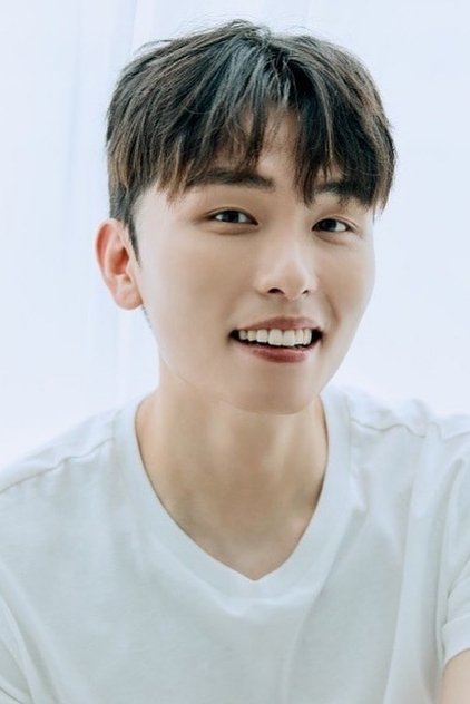 Подборка фильмов с Так И-он online на Emblix