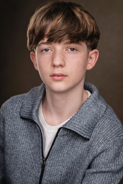 Подборка фильмов с Harley Barton online на Emblix