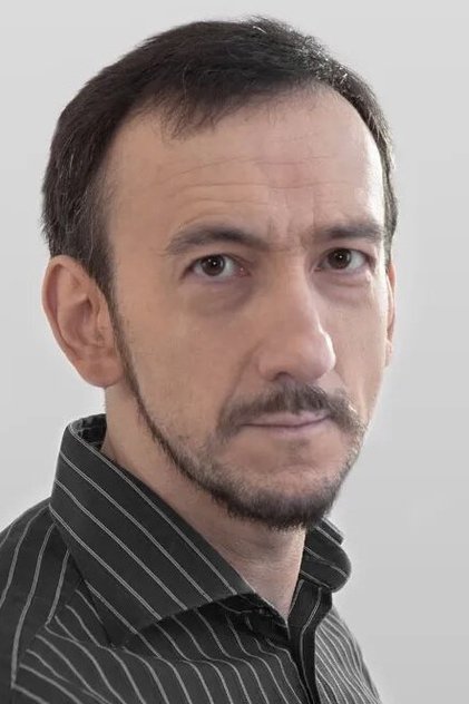 Подборка фильмов с Íñigo Salinero online на Emblix