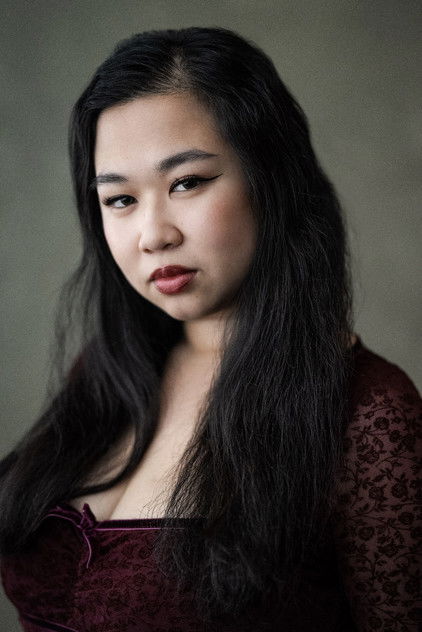 Подборка фильмов с Chacha Tahng online на Emblix