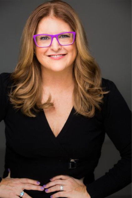 Подборка фильмов с Лиз Каплан online на Emblix