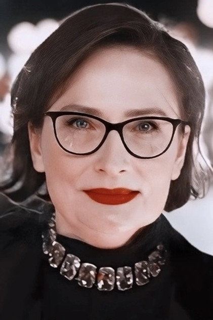 Подборка фильмов с Лаура Лукина online на Emblix