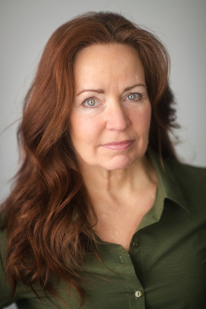 Подборка фильмов с Deanna Mae Lloyd online на Emblix