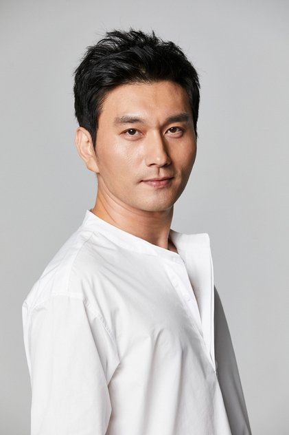 Подборка фильмов с 박동하 online на Emblix