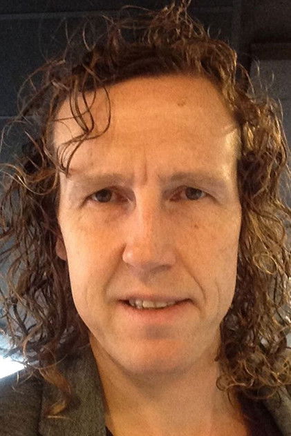 Подборка фильмов с Daniel Lägersten online на Emblix