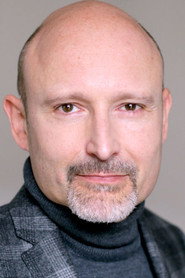 Подборка фильмов с Léopold Simalty online на Emblix