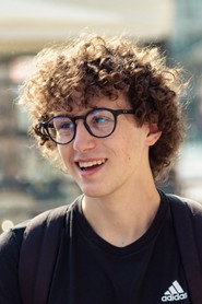 Подборка фильмов с Samuel Deveaux--Gobert online на Emblix