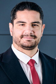 Подборка фильмов с Taha Akgül online на Emblix