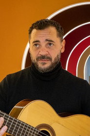 Подборка фильмов с Nedjim Bouizzoul online на Emblix